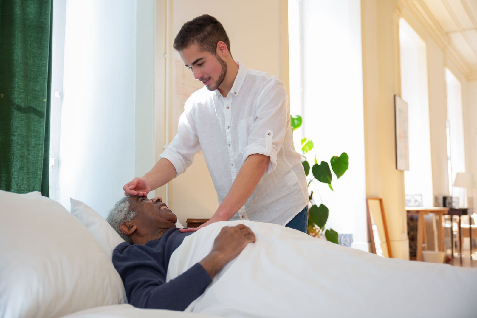 Warm conversation and reassurance during a care visit